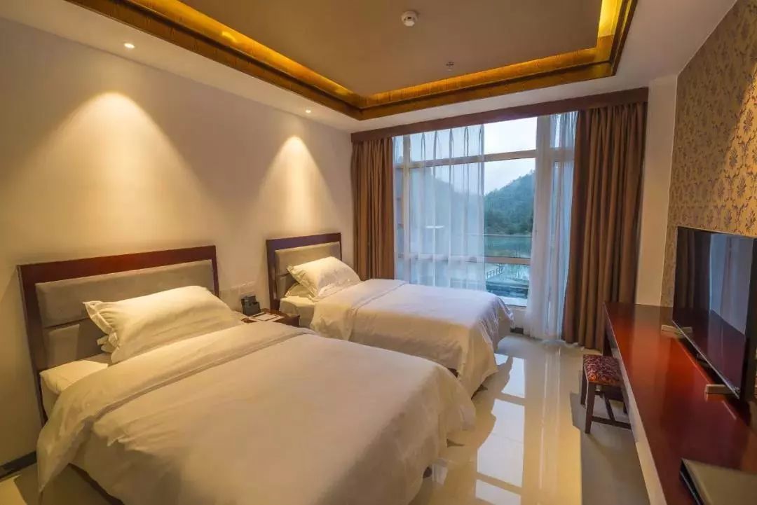 成都附近看雪一日游推荐表,成都周边轻徒步玩雪一日游