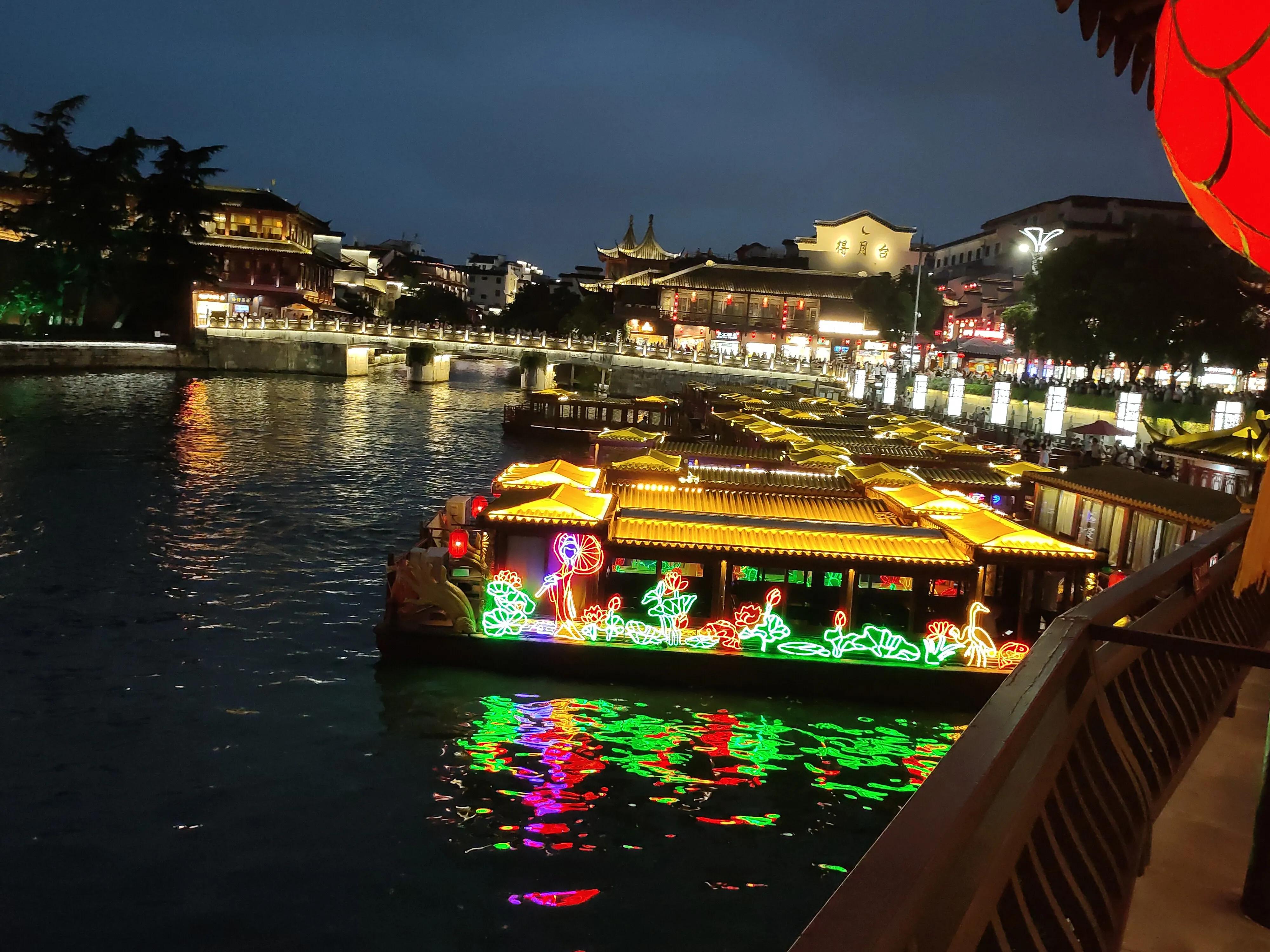 中国历史最大的科举考场江南贡院是由一个暴君发明的，知道是谁吗