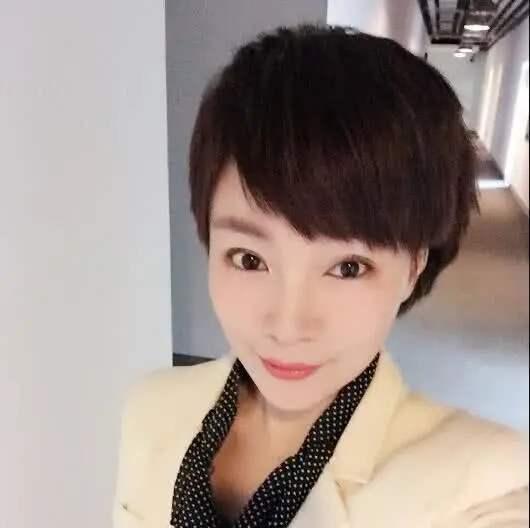 从普通导游到金牌导游新闻,从金牌导游到旅游主播的转型