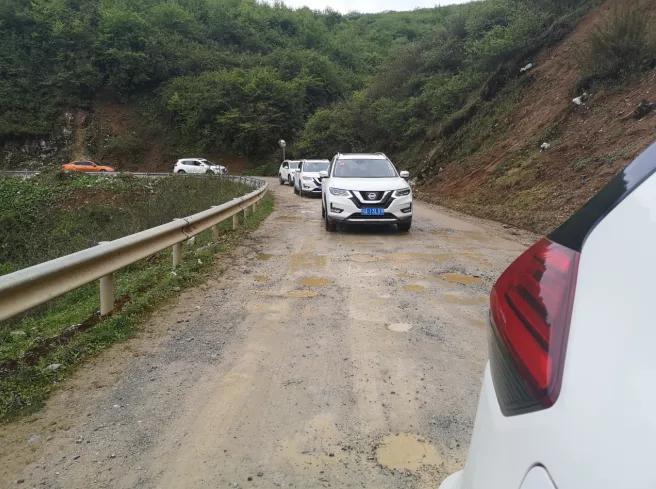 日产奇骏试驾2.0排量,日产奇骏2.5四驱性能测试