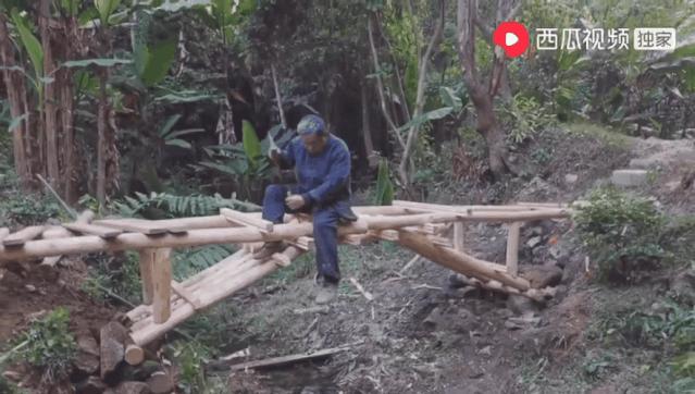 西瓜视频独家签约创作人阿木爷爷，被央视新闻联播点赞了