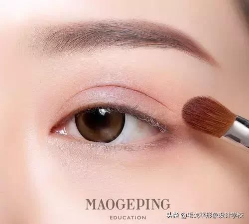 放大双眼眼妆单眼皮怎么画,简单画眼妆教程视频大全