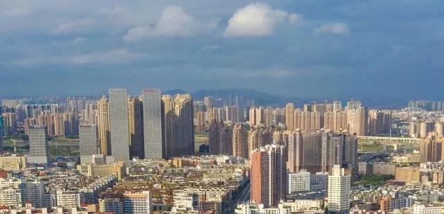 2022年泉州楼市成交均价,泉州未来三年房价会跌还是会涨