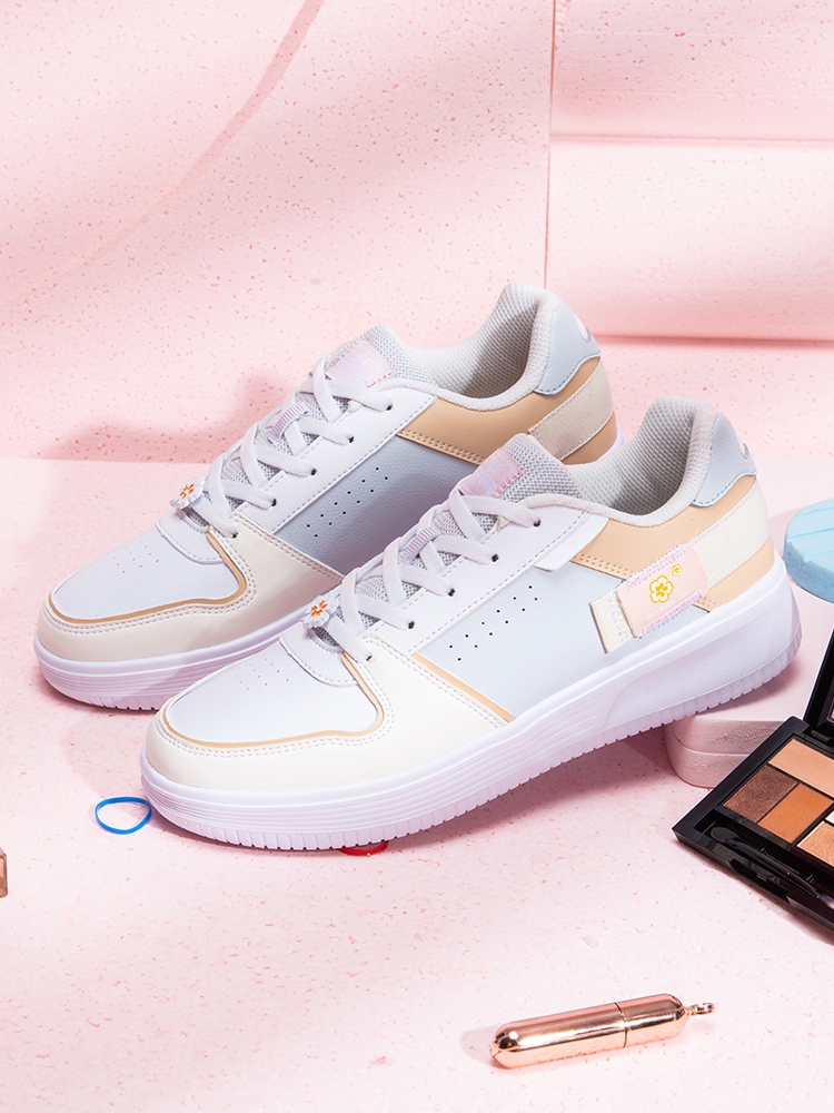 安踏的气垫鞋怎么样,安踏哪款运动鞋和匹克态极相似