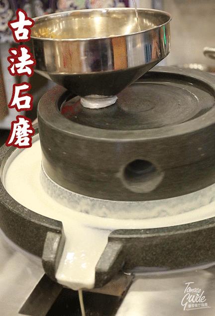 排队两小时就为了买一杯茶颜悦色,排队2小时一杯的奶茶