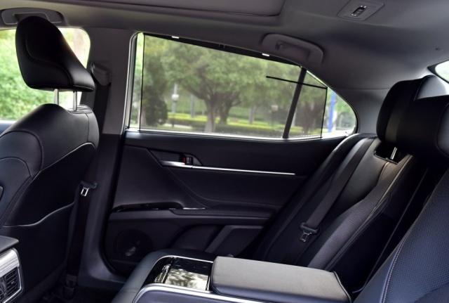 凯美瑞详细体验,丰田凯美瑞现在还值得购买吗