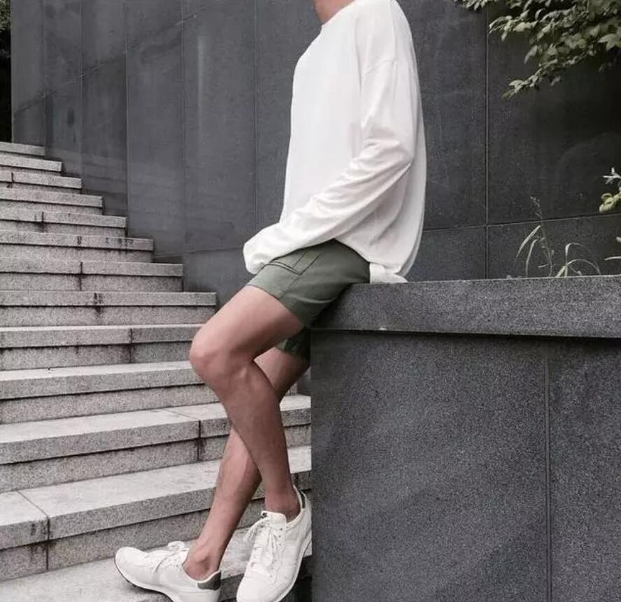 男生短裤减三分,颜值就降十分,短裤到底多长才最有型?