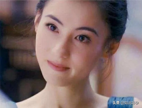 贾静雯连生3个女娃娃,贾静雯生三个女儿