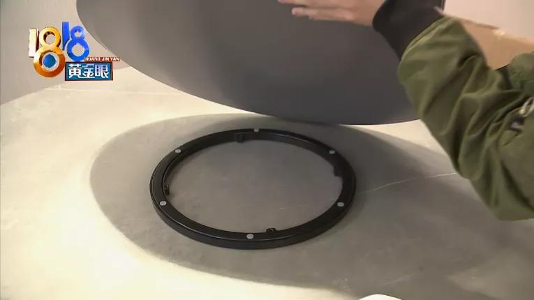 芝华仕买皮的还是布的,芝华仕的餐桌是哪个厂家代工的