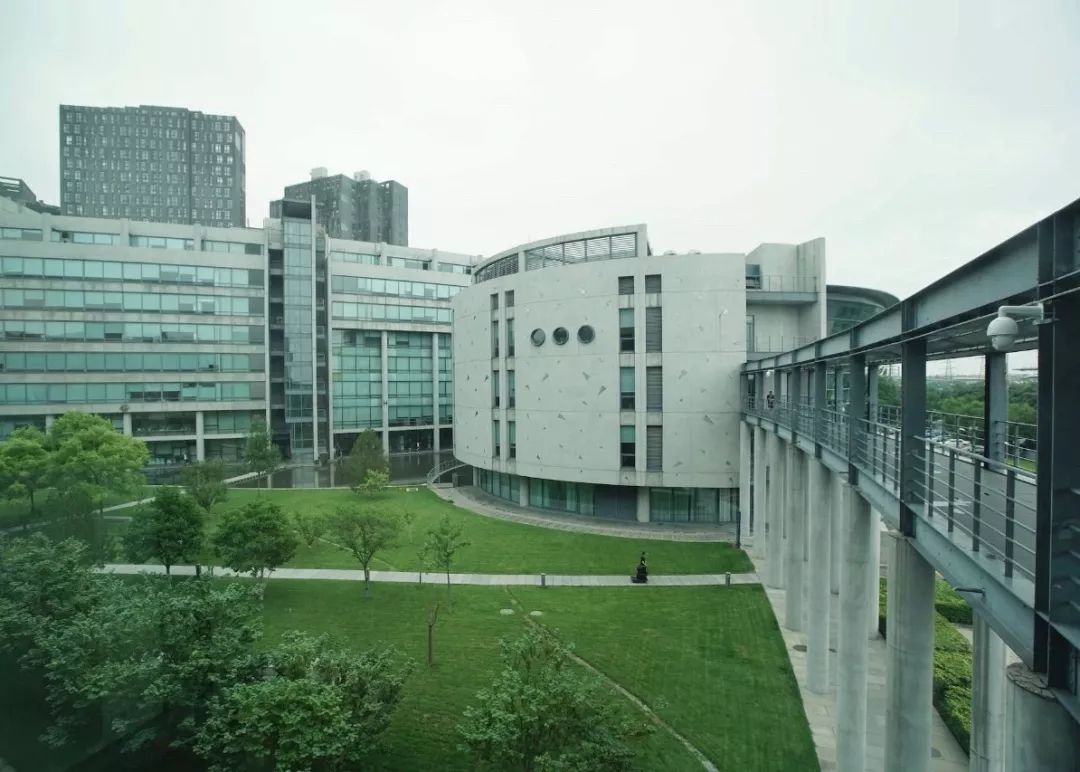 灏忕背蹇墜鎬婚儴,灏忕背鍐呴儴澶фゼ