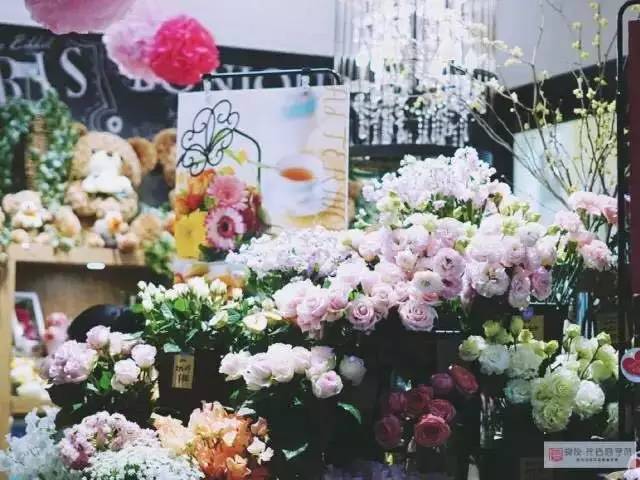 日本花店的经营模式,日本花店适合卖什么