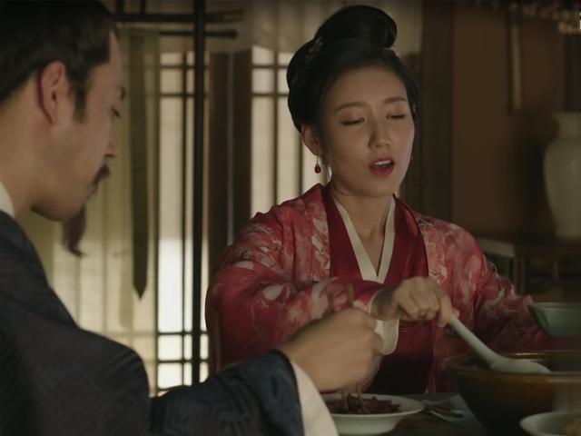 知否盛纮怎么养活一大家子,知否盛纮王氏