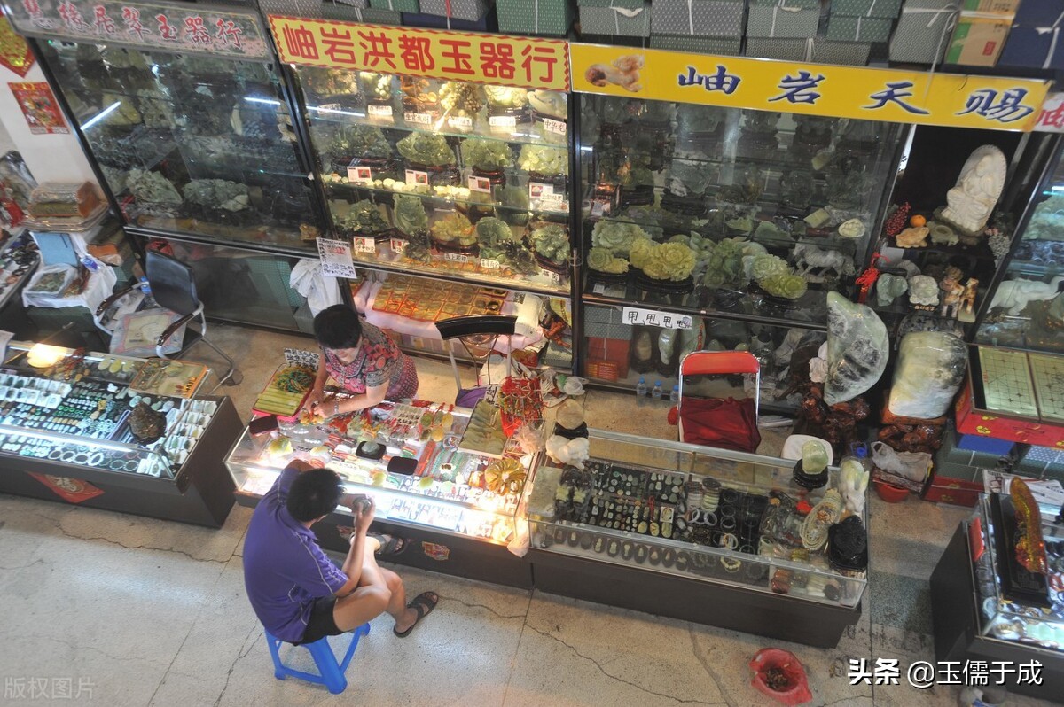 轻云出岫,轻云出岫小说