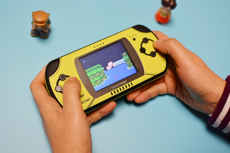 边玩游戏边充电的充电宝,边玩游戏边充电好的充电器