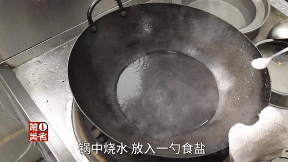 麻婆豆腐勾芡跟不勾芡哪个更好吃,麻婆豆腐炒菜勾芡技巧教学