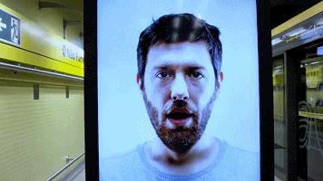 把衣柜搬进地铁站!家居圈地铁营销还能怎么玩?