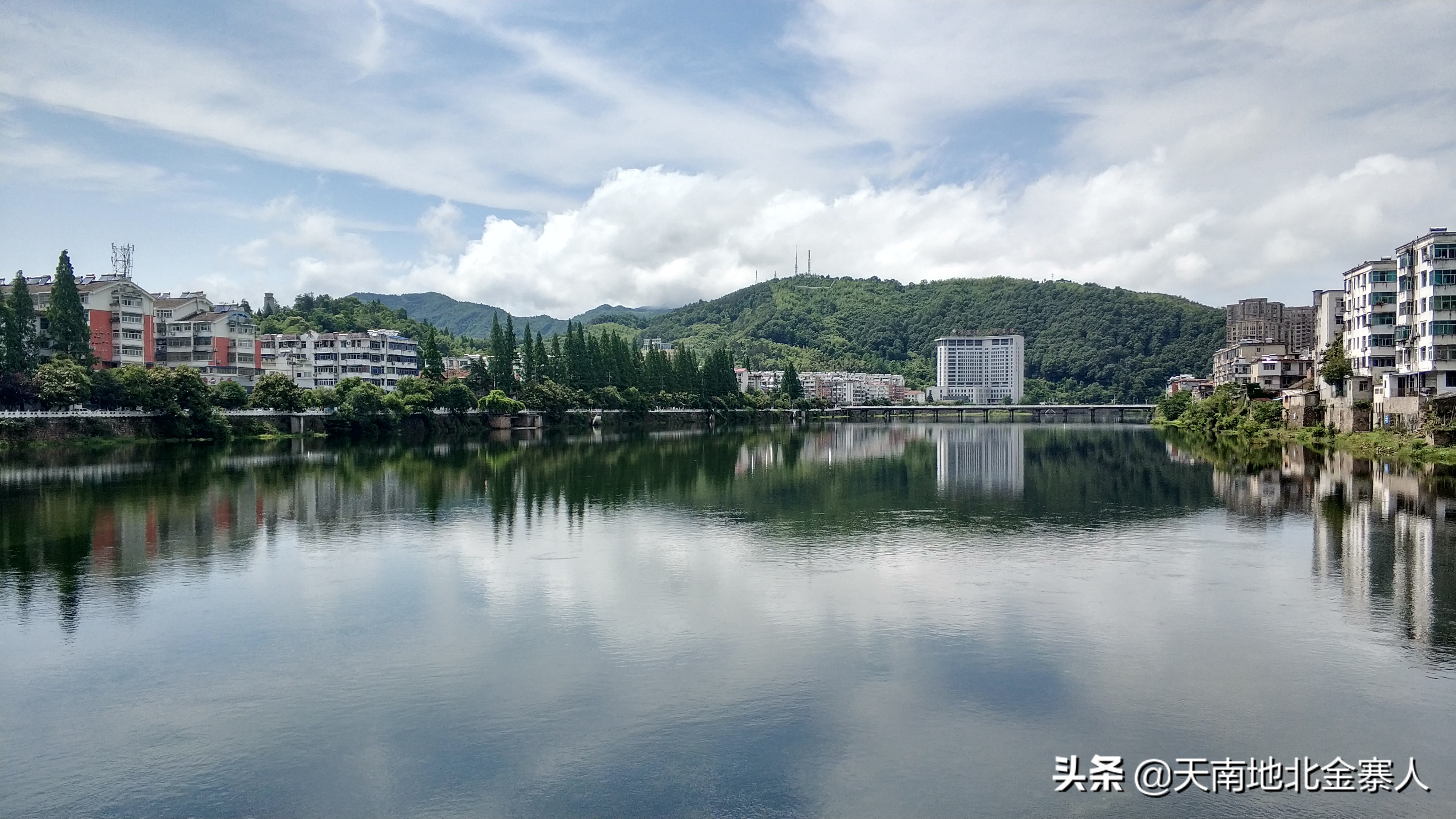 你好我叫王思聪微博截图,你好我叫阿杰