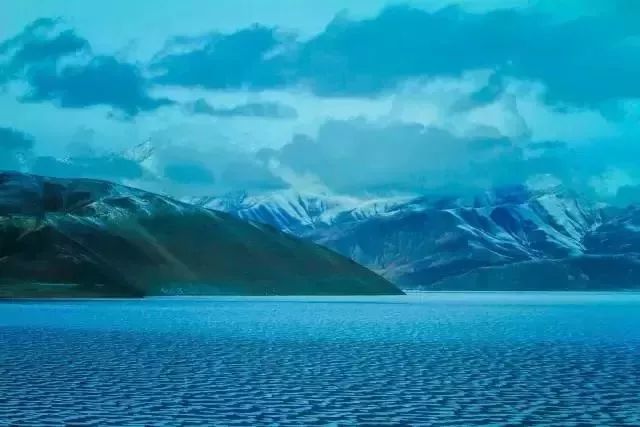 新疆喀什到巴基斯坦需要怎么过去,喀什通巴基斯坦公路