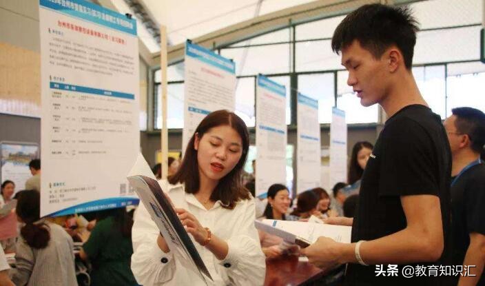 暑假要不要带孩子出来,孩子去打暑假工父母要注意什么