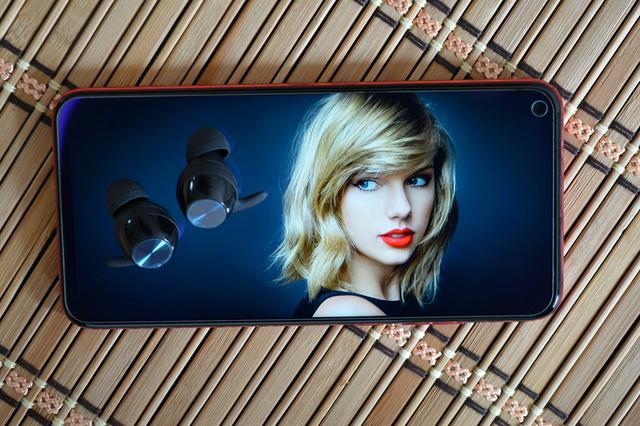 听音乐买什么的蓝牙耳机最好,和苹果耳机音质差不多的蓝牙耳机