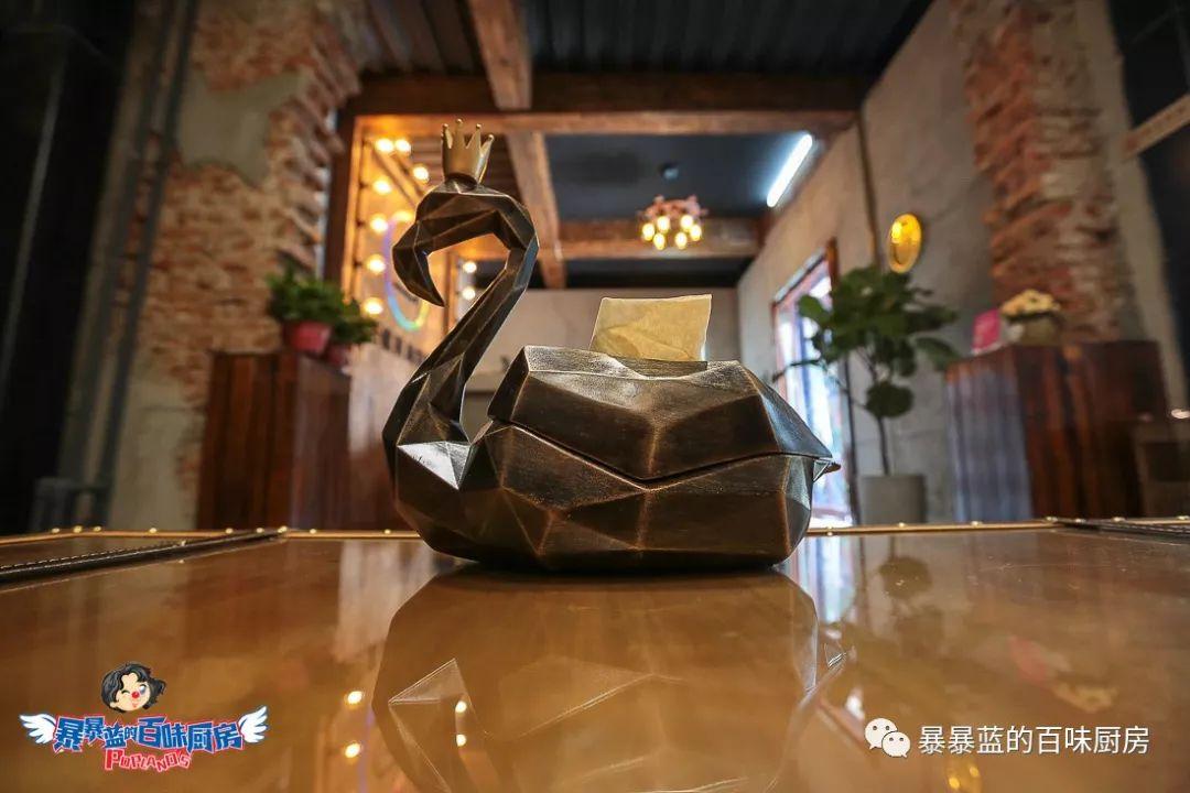 在学校怎么学好化妆技巧,化妆学校学的化妆技巧