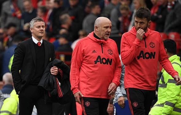 曼联官宣费兰留队！索帅：埃雷拉要宣布下一站！总监很快就官宣！