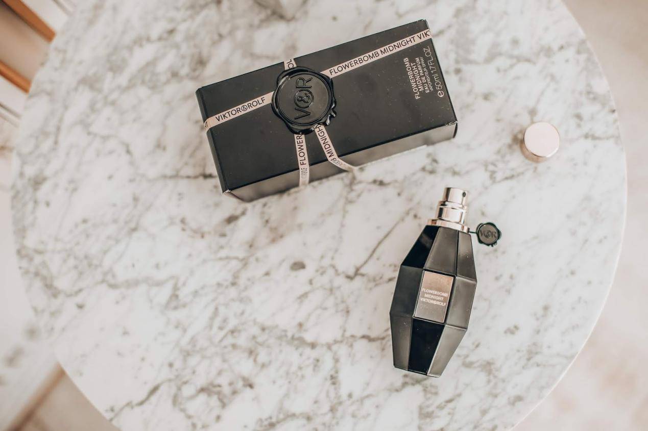 干货｜“穿”对香水，你就是行走的“*药春**”