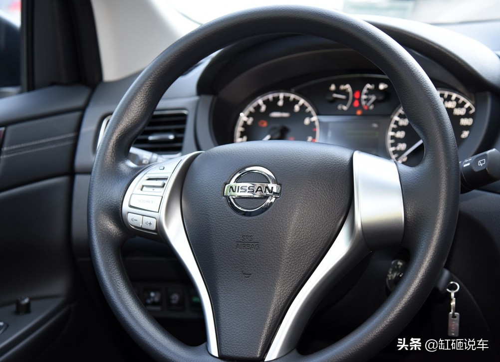 骐达手动挡省油吗,骐达自动挡油耗多少