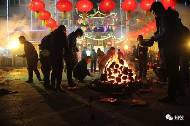 柳林元宵节有哪些习俗,柳林盘子闹元宵