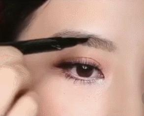 会画眉毛跟不会画眉毛,女人画眉毛的正确方式
