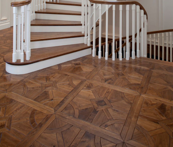 看一下铺地的拼图,木地板地砖拼接方法