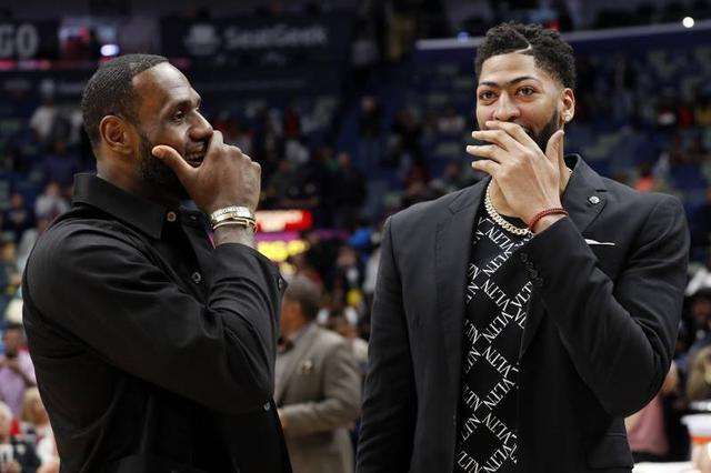 戴维斯浓眉哥谈詹姆斯破纪录,浓眉哥戴维斯跟詹姆斯关系