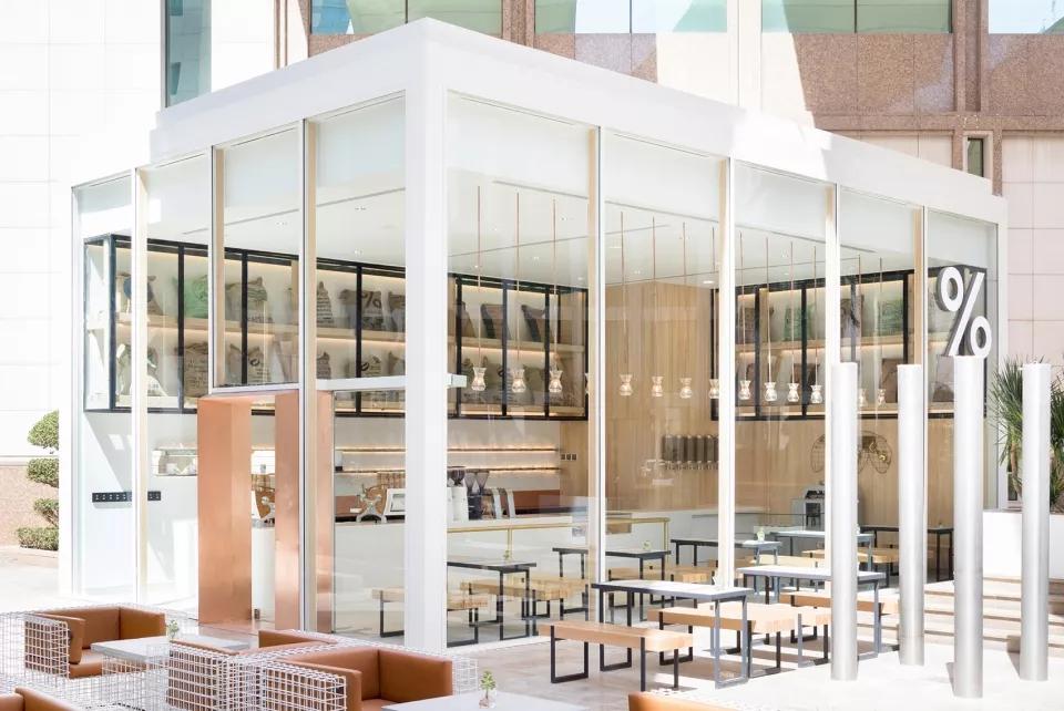 上海神秘咖啡品牌%Arabica,日本设计师青山周平、佐藤大亲自操刀