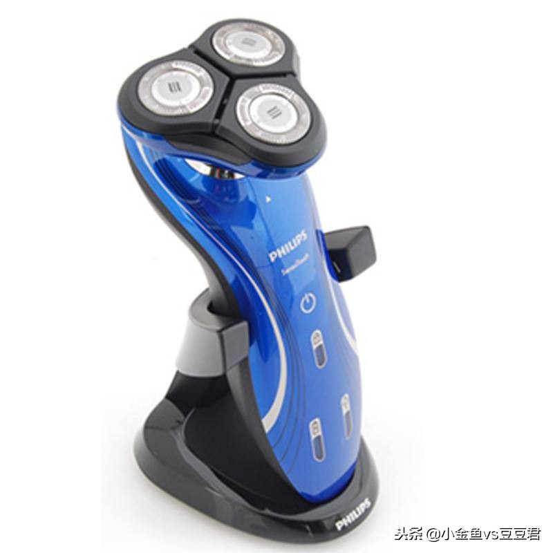 什么牌子的剃须刀最经济好用,电动剃须刀多功能剃须刀三合一