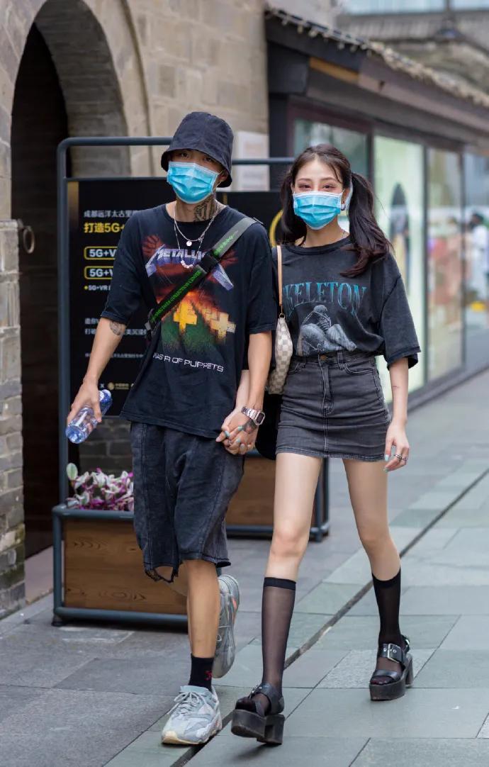 街拍背什么包最好看,街拍路人都背什么包