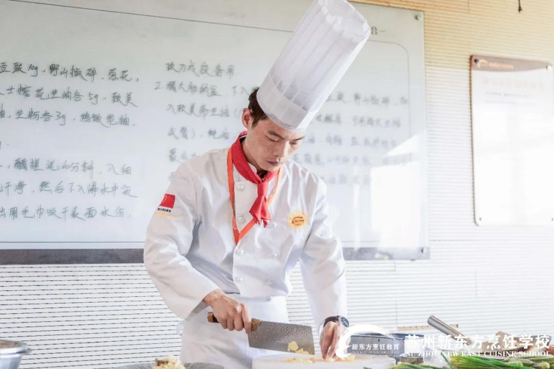 创业做什么小吃最简单赚钱,创业几千块钱做什么好