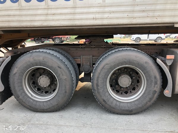 冷藏卡车司机的辛酸生活,9.6冷藏车一个月能跑5万公里吗