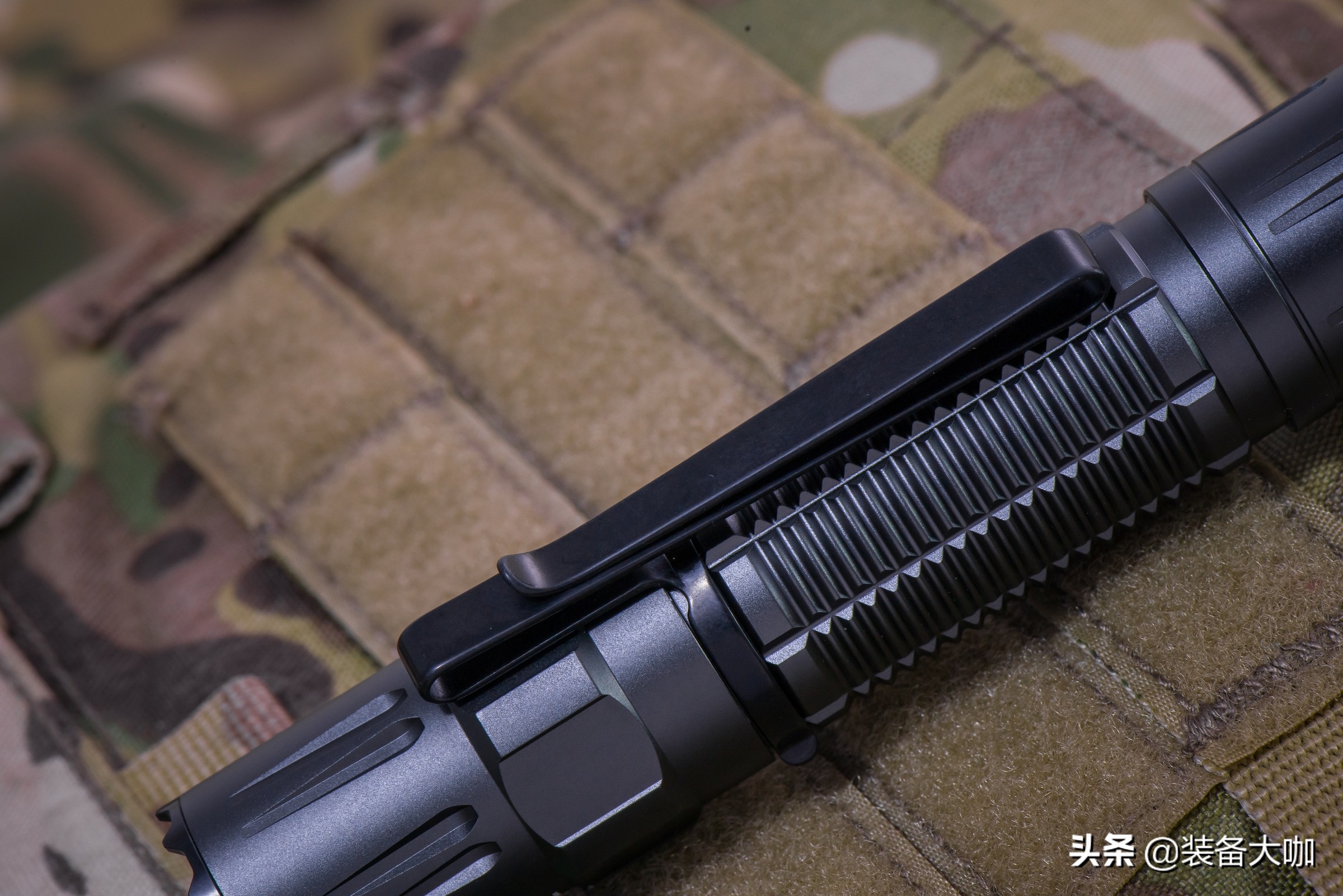 照明多面手——OLIGHTM2RPRO武士手电评测