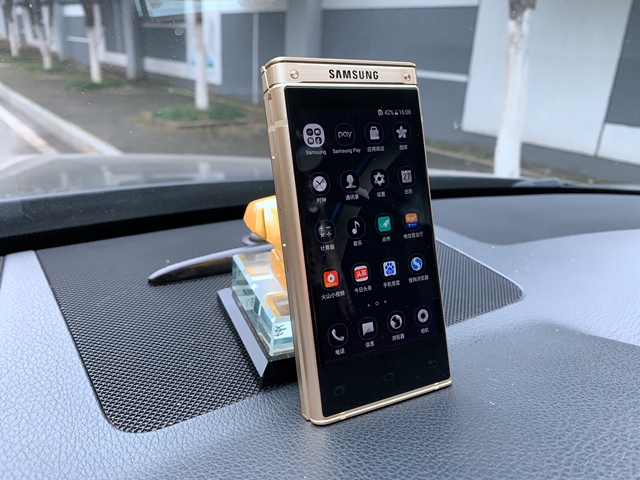 三星w2018高定版拆机视频,三星w2018高定版什么处理器