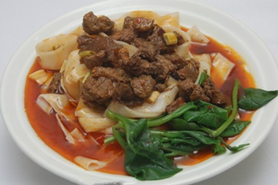 太和板面正宗的地方在哪里,安徽正宗太和羊肉板面料的做法