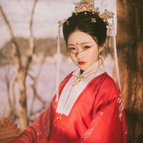 他是五代最会写词的人，59岁时写给爱姬的一首深情词作，令人感动