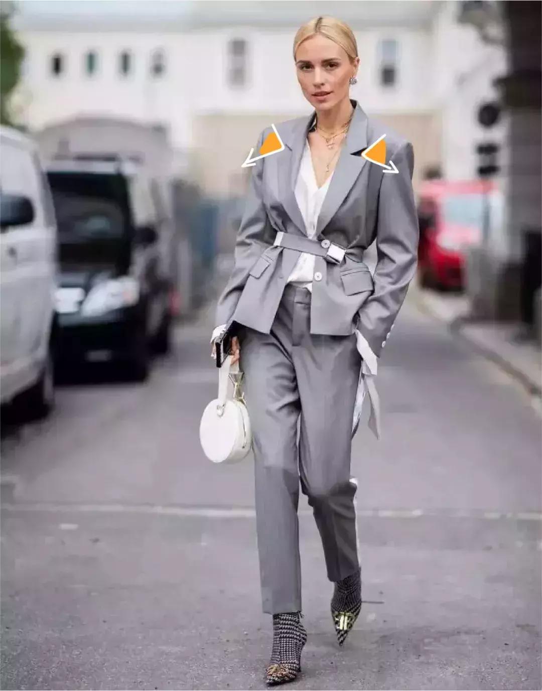 西装领子材质不一样,西装纽扣材质有什么讲究