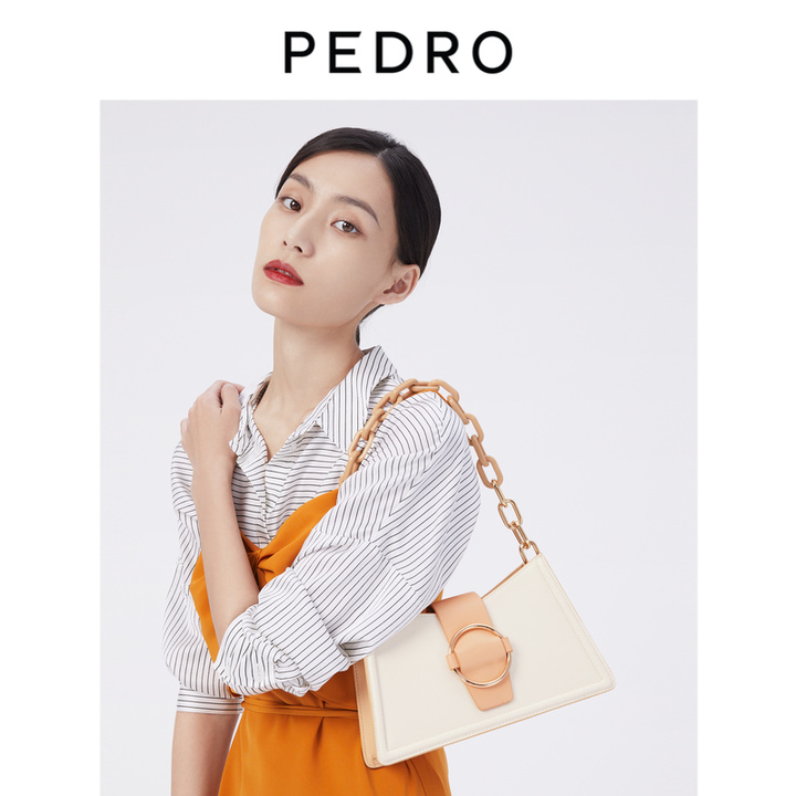 初春必买的几款包包简直美哭啦,初春最实用包包品牌