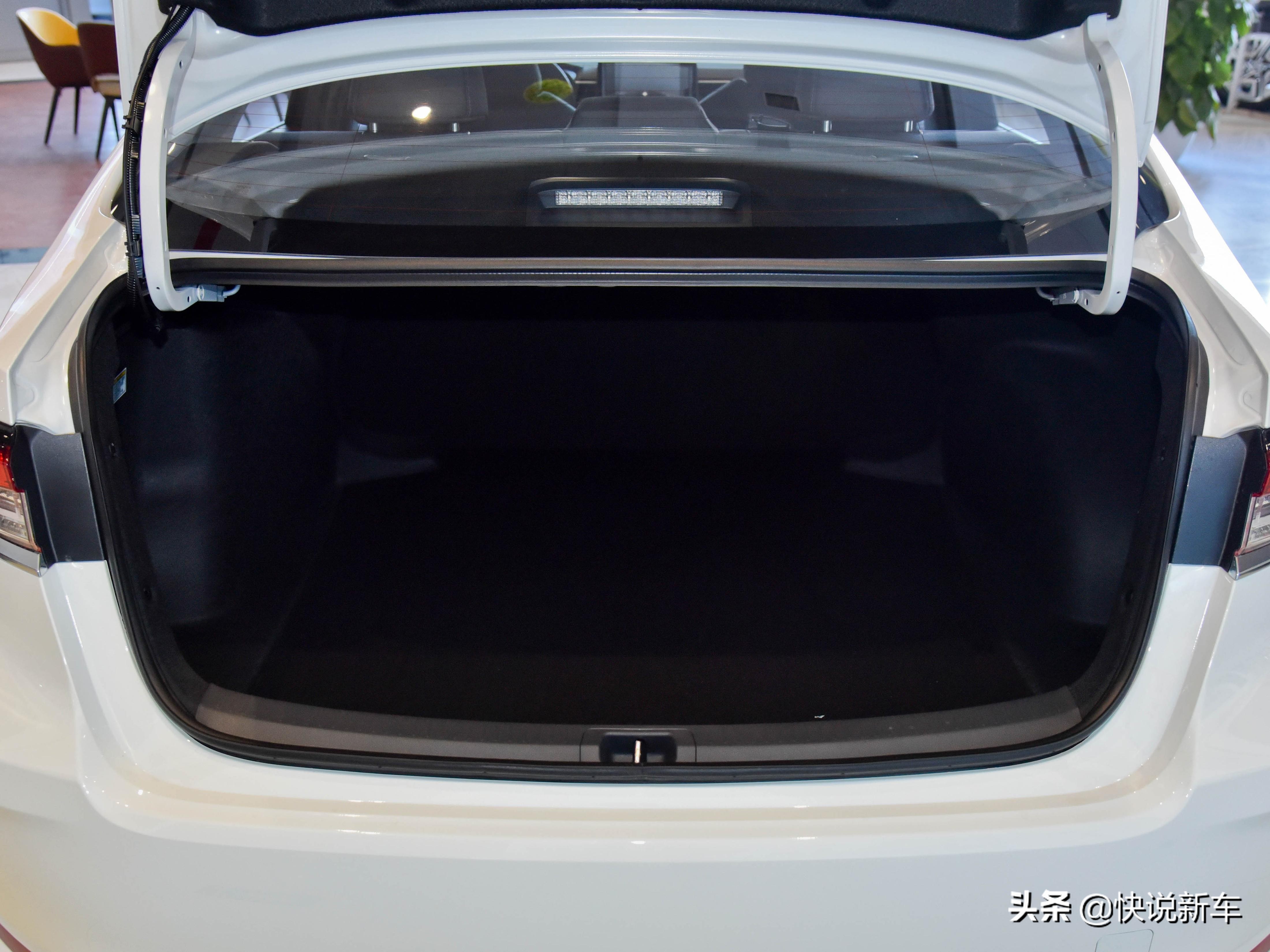 便宜日系省油二手代步家用车推荐,低油耗便宜的家用车排行榜