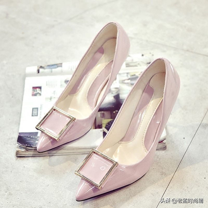 今年比较流行的几款高跟鞋,今年流行爆款高跟鞋好看