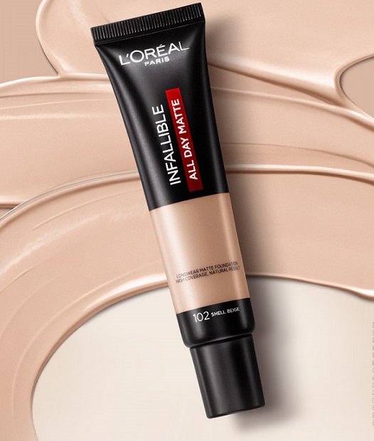 油性皮肤怎么用粉底液不脱妆,油性皮肤用什么粉底液持久不脱妆