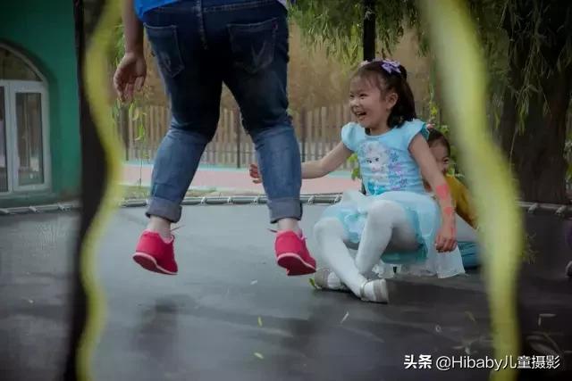 开儿童摄影工作室赚钱吗,开儿童摄影店靠谱吗