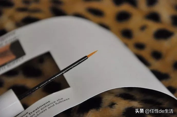 不刷睫毛膏的眼妆好看吗,日常妆容减龄不涂睫毛膏