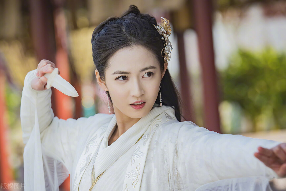 倚天屠龙记为什么发生在元朝,倚天屠龙记丐帮为什么衰败