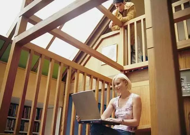 程序员：1行代码修改开机密码、1张图片让电脑死机